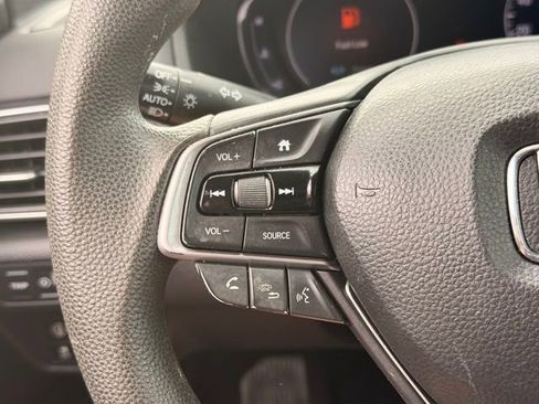 Used 2018 Honda Accord LX image 22