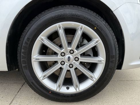 Used 2019 Ford Flex Limited AWD/4WD image 11