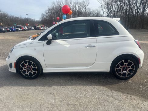 Used 2015 FIAT 500 Turbo w/ Comfort/Convenience Group FWD image 6