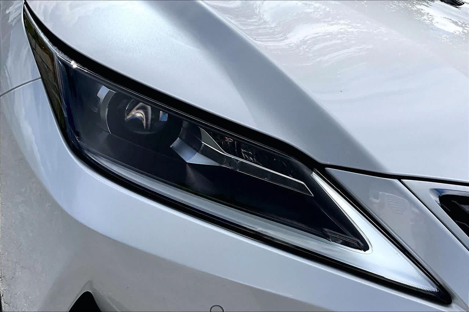 Used 2022 Lexus RX 350L FWD w/ Premium Package image 28