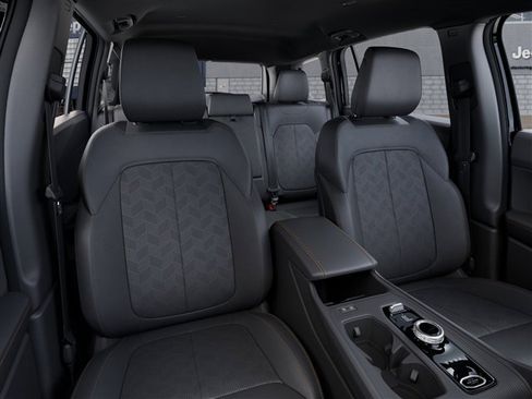 New 2026 Jeep Cherokee Overland image 18