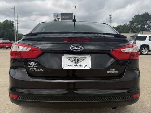 Used 2014 Ford Focus SE w/ SE Sport Package FWD image 7