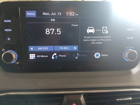 Used 2021 Hyundai Santa Fe SE FWD image 25