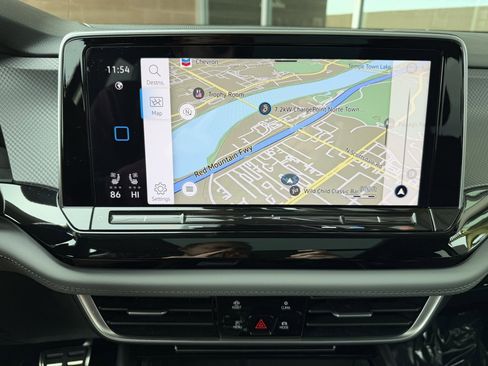 Used 2024 Volkswagen Atlas Peak Edition SEL image 20