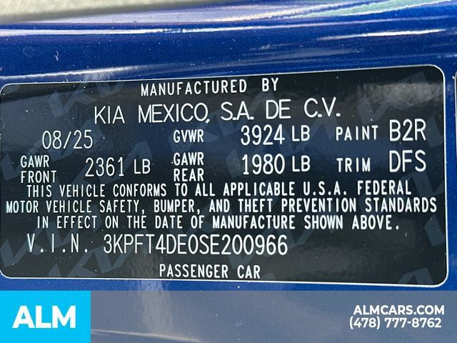 Used 2025 Kia K4 FWD image 35