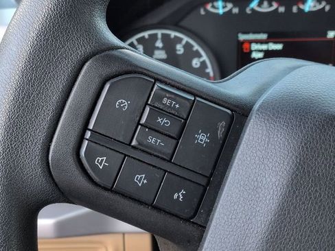 Used 2023 Ford F150 XLT image 17