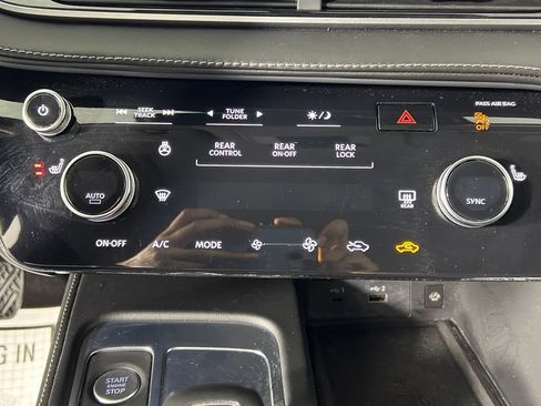 Used 2023 INFINITI QX60 Pure AWD/4WD image 22