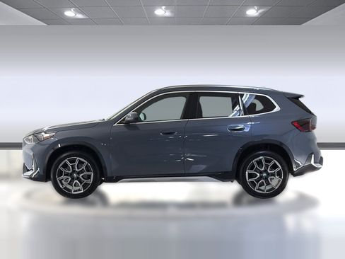 Used 2026 BMW X1 xDrive28i w/ Convenience Package AWD/4WD image 2