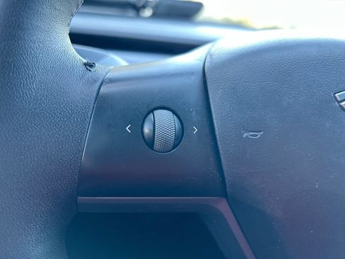 Used 2022 Tesla Model 3 RWD image 15
