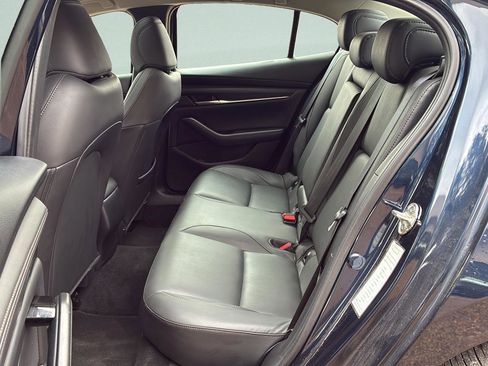 Used 2025 MAZDA MAZDA3 s image 23