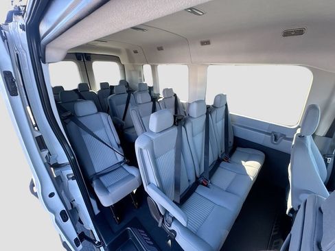 Used 2017 Ford Transit 350 XLT RWD image 14