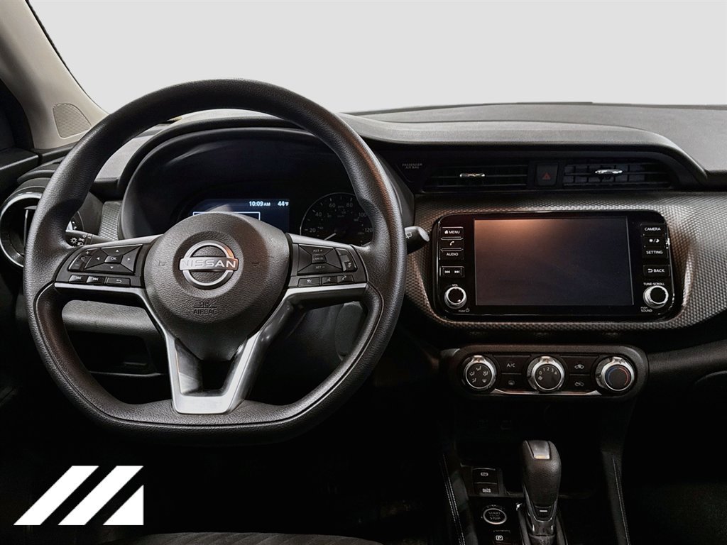 Used 2023 Nissan Kicks SV FWD image 22