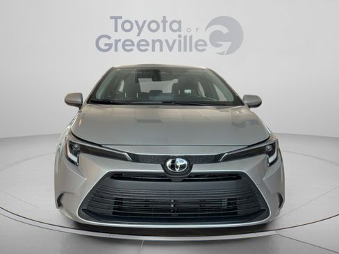 Certified 2026 Toyota Corolla LE FWD image 9