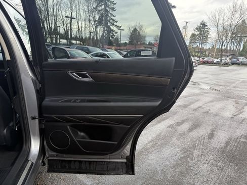 Used 2024 Genesis GV80 2.5T image 22