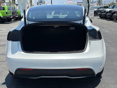 Used 2025 Tesla Model 3 Long Range RWD image 16