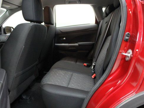 Used 2023 Mitsubishi Outlander Sport ES image 28