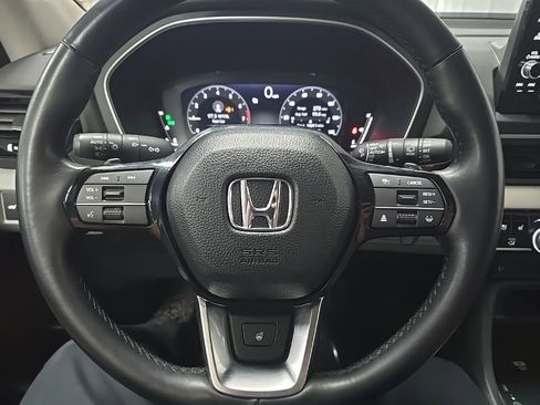 Used 2024 Honda Pilot Elite image 22