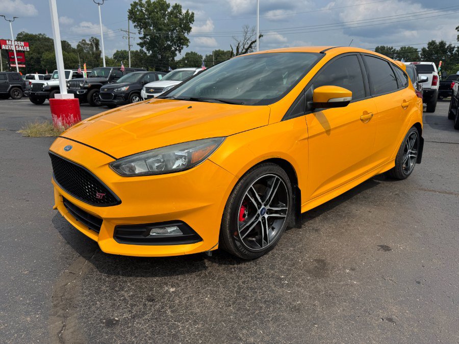 Used 2015 Ford Focus ST FWD image 1