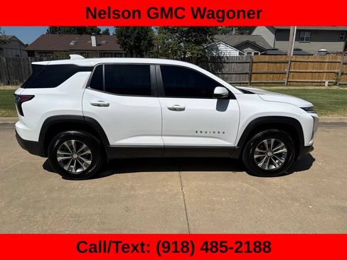 Used 2026 Chevrolet Equinox LT FWD image 6