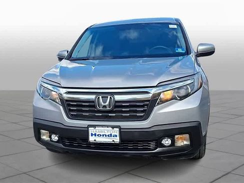 Used 2017 Honda Ridgeline RTS image 3
