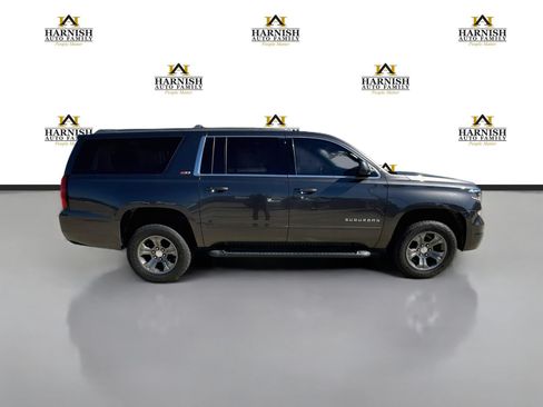 Used 2017 Chevrolet Suburban LT AWD/4WD image 6