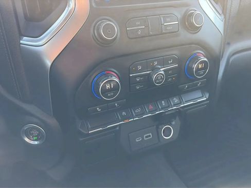 Used 2019 Chevrolet Silverado 1500 RST w/ All-Star Edition AWD/4WD image 21