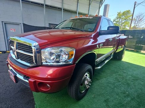 Used 2007 Dodge Ram 3500 Truck Laramie AWD/4WD image 9