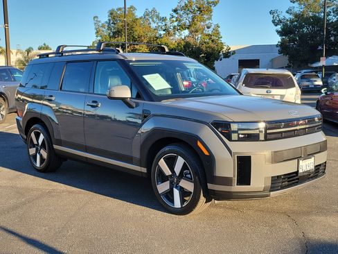 Certified 2025 Hyundai Santa Fe Limited image 29