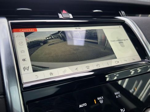 Used 2020 Land Rover Discovery Sport S image 51