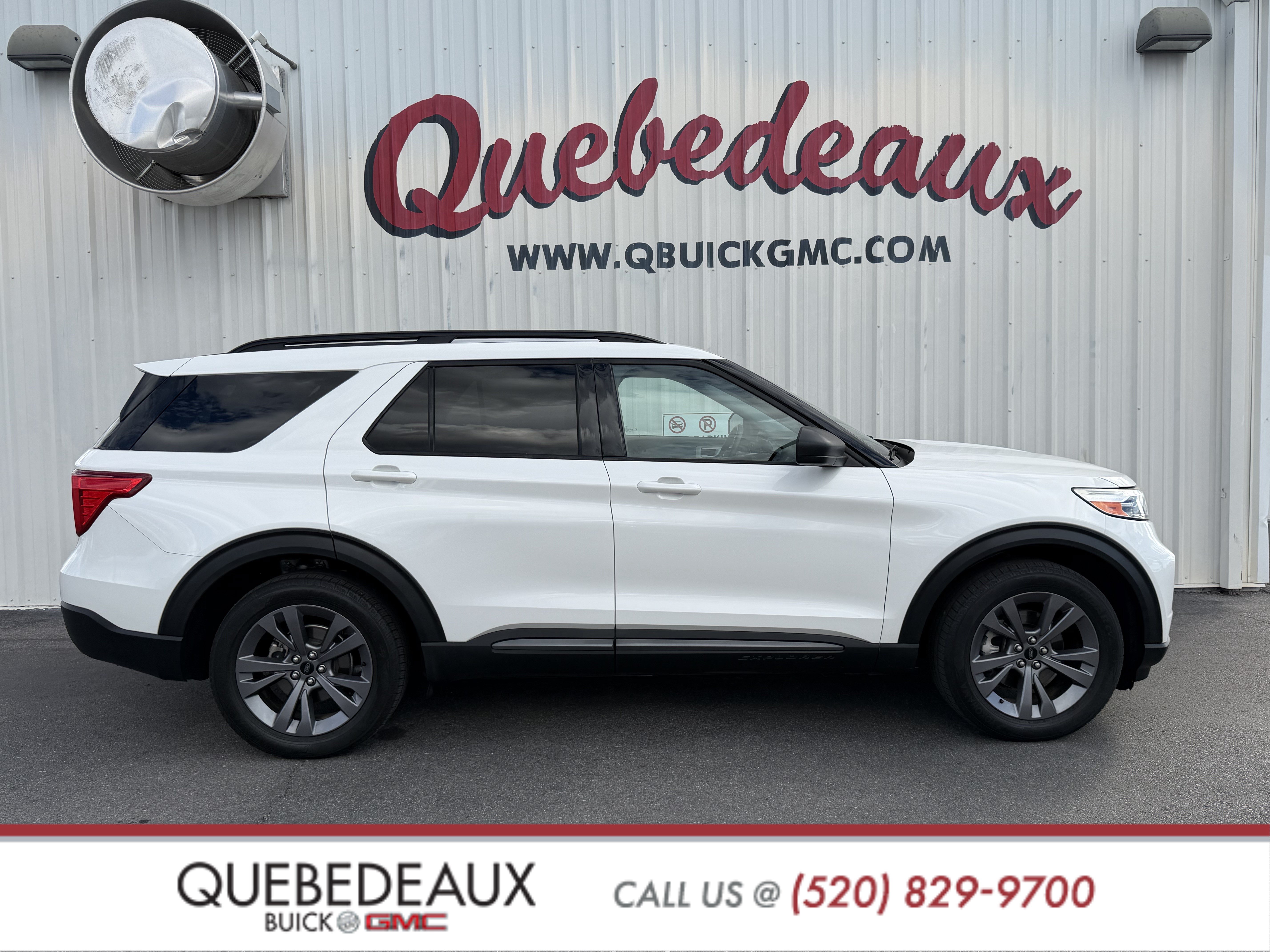 Used 2021 Ford Explorer XLT w/ Equipment Group 202A AWD/4WD image 7