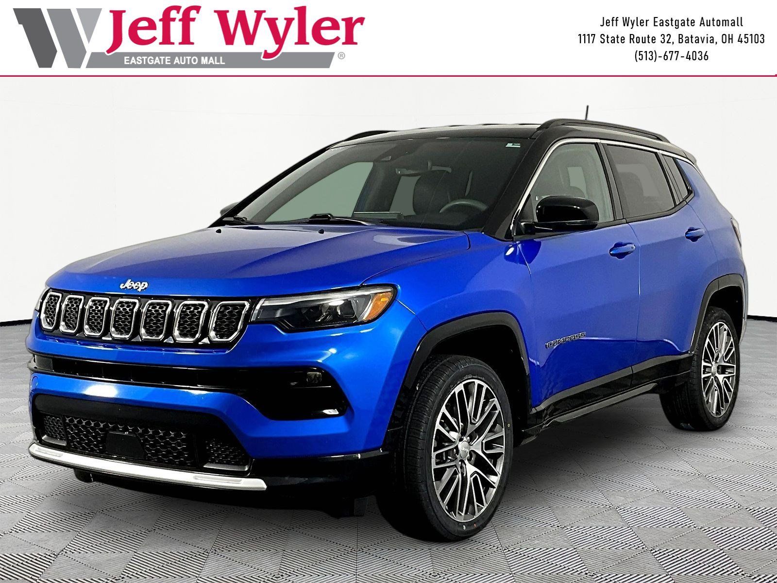 Used 2023 Jeep Compass Limited w/ Elite Group AWD/4WD image 1