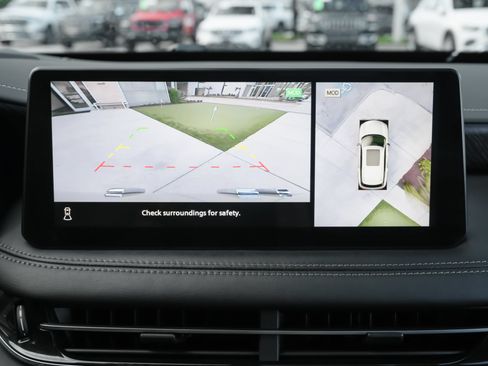 Used 2025 INFINITI QX60 Sensory w/ Vision Package AWD/4WD image 16
