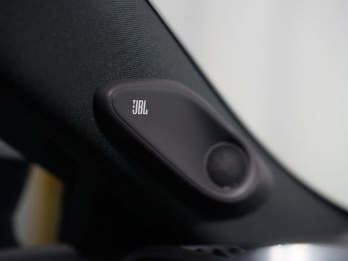 Used 2024 Toyota Crown Platinum image 27