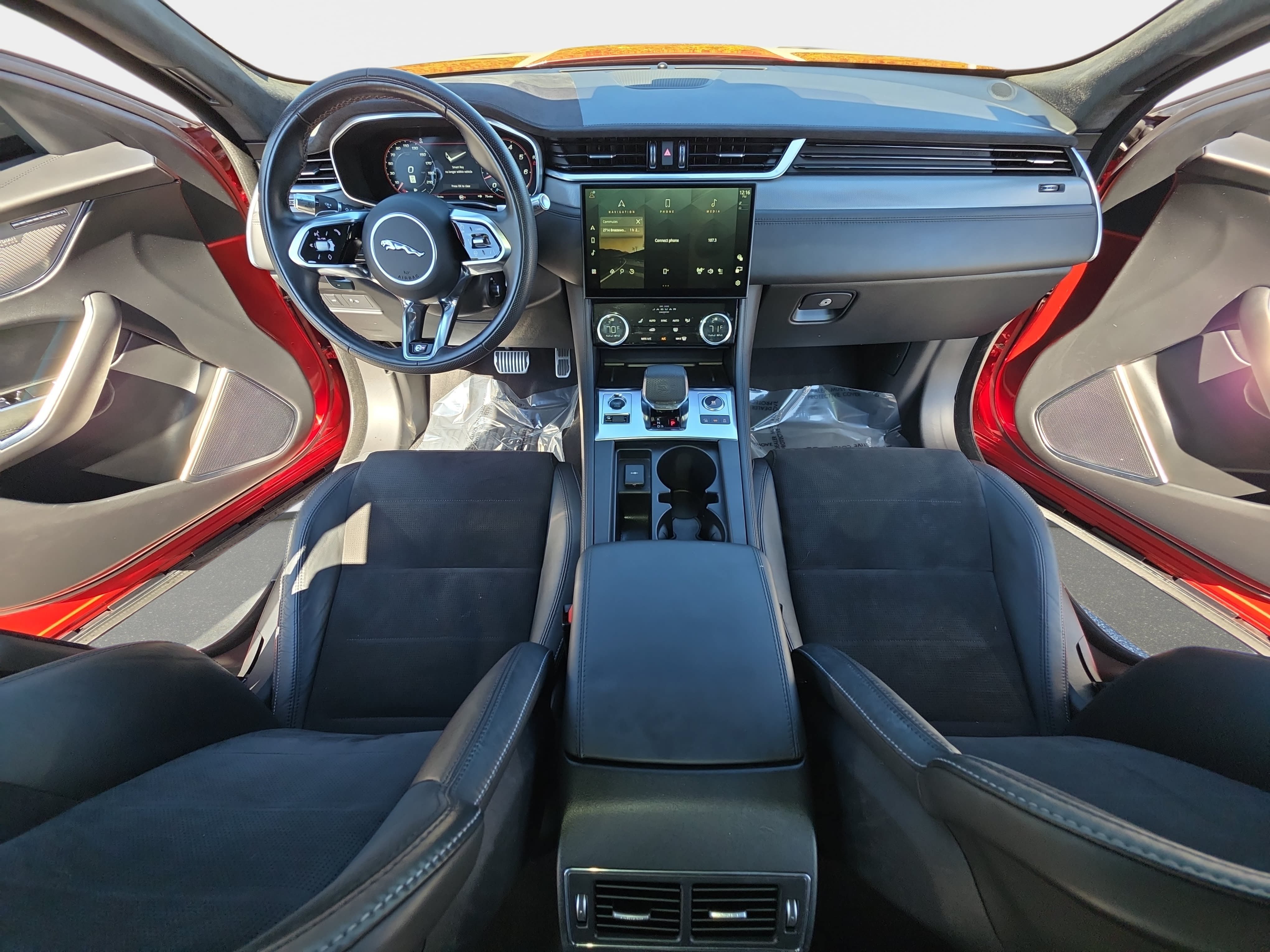 Certified 2021 Jaguar F-PACE SVR AWD/4WD image 9