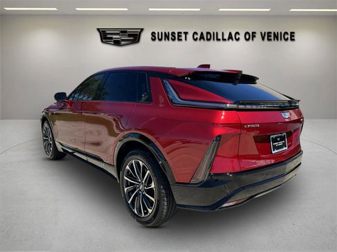 New 2026 Cadillac Lyriq Sport RWD image 5