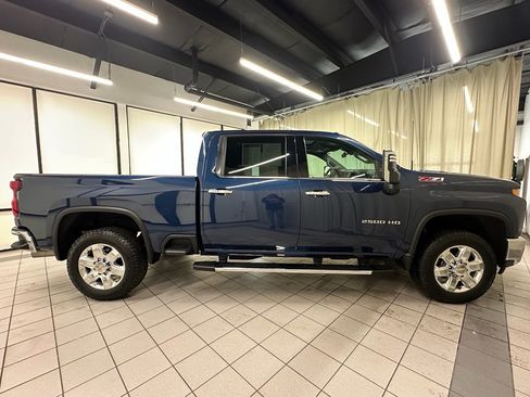 Certified 2023 Chevrolet Silverado 2500 LTZ w/ LTZ Premium Package image 5