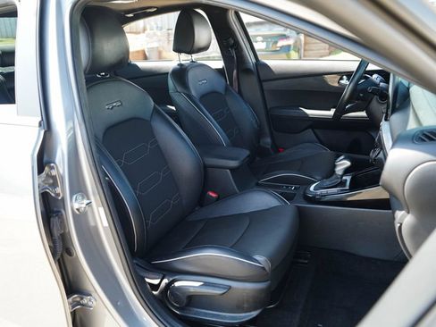 Used 2024 Kia Forte GT-Line w/ GT-Line Premium Package FWD image 14