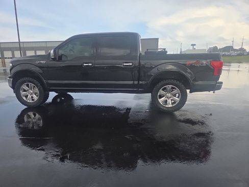 Used 2020 Ford F150 Lariat w/ Equipment Group 502A Luxury AWD/4WD image 8