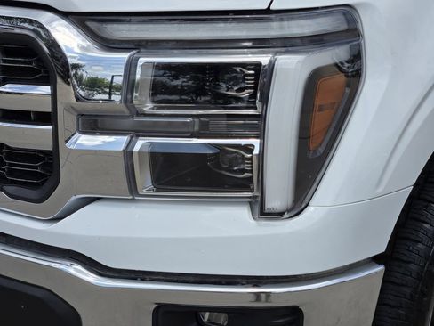 Used 2025 Ford F150 Lariat w/ FX4 Off-Road Package AWD/4WD image 15