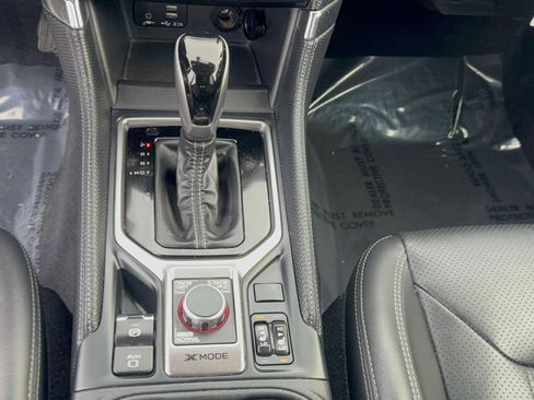 Used 2022 Subaru Forester Touring image 18