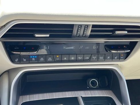 Used 2024 MAZDA CX-90 Plug-In Hybrid w/ Premium Plus AWD/4WD image 30