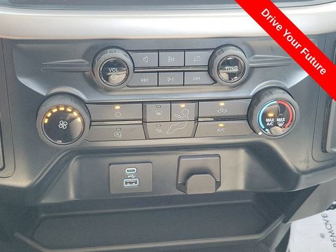 Used 2024 Ford F150 XL RWD image 14