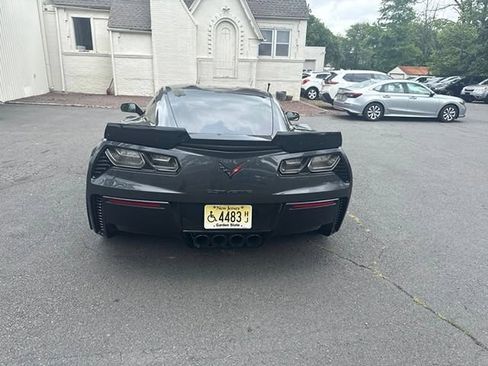 Used 2017 Chevrolet Corvette Z06 RWD image 5