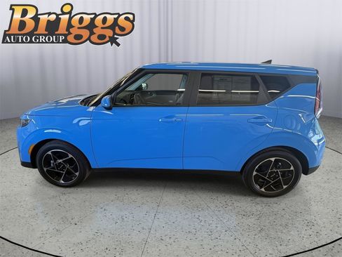 Used 2024 Kia Soul EX FWD image 10