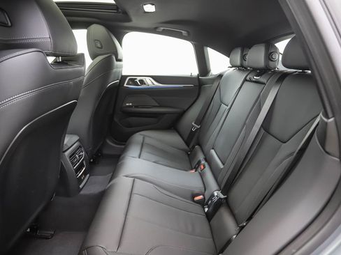 Used 2025 BMW i4 xDrive40i w/ Premium Package image 21