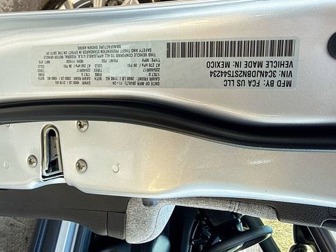 Used 2025 Jeep Compass Latitude w/ Sun & Sound Group image 36