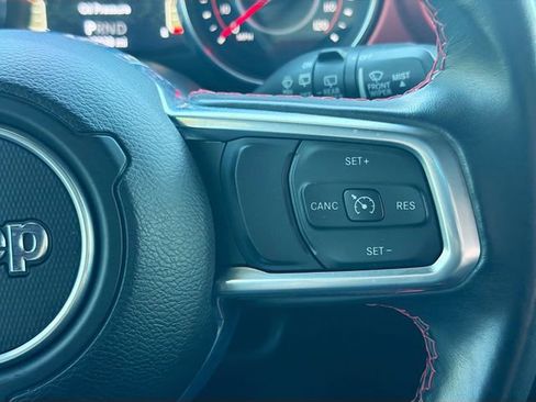 Used 2021 Jeep Wrangler Unlimited Rubicon AWD/4WD image 37