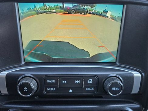 Used 2015 GMC Sierra 1500 SLT w/ SLT Crew Cab Value Package RWD image 10