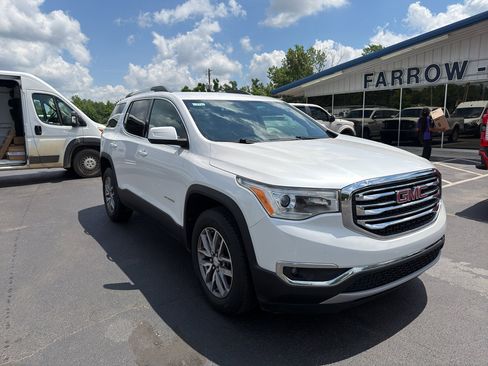 Used 2018 GMC Acadia SLE FWD image 4