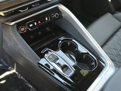 New 2026 Audi SQ5 Premium Plus AWD/4WD image 28